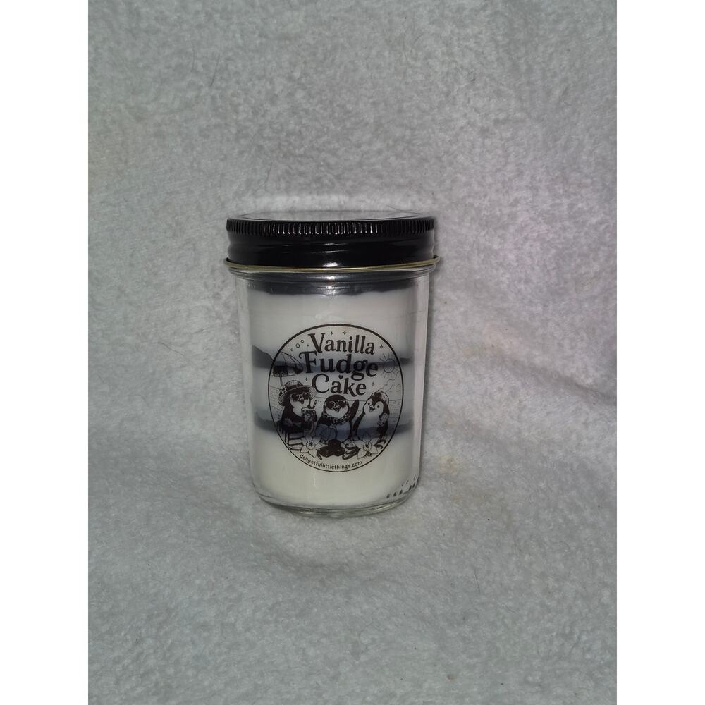Vanilla Fudge Cake Layered Candle